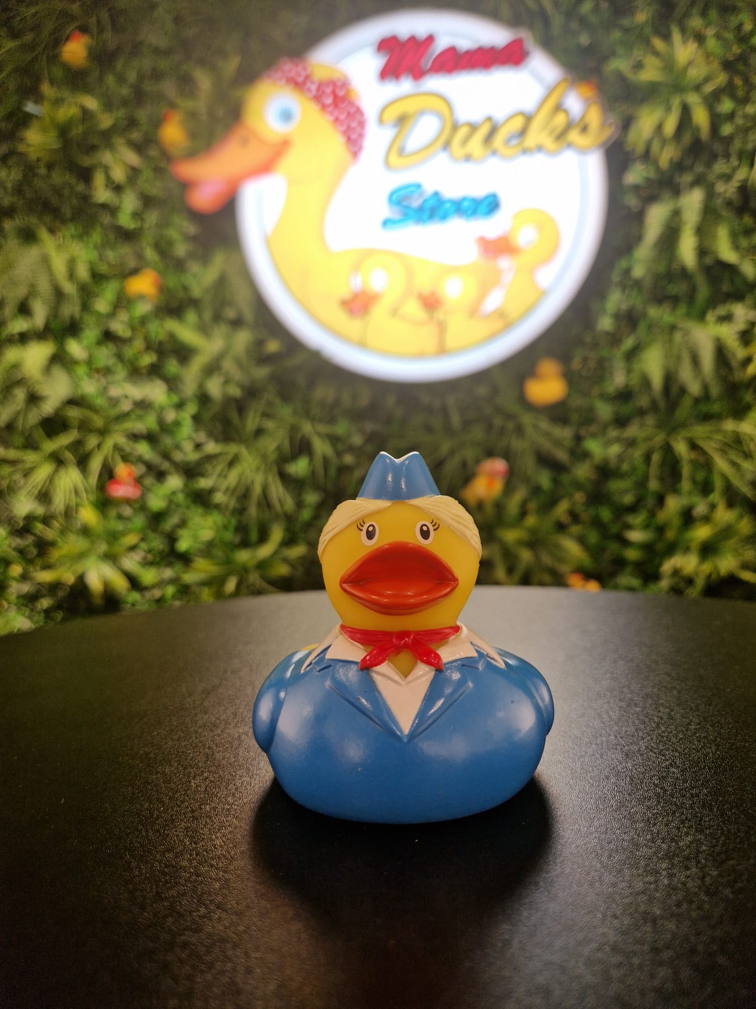 Stewardess Duck -Eend